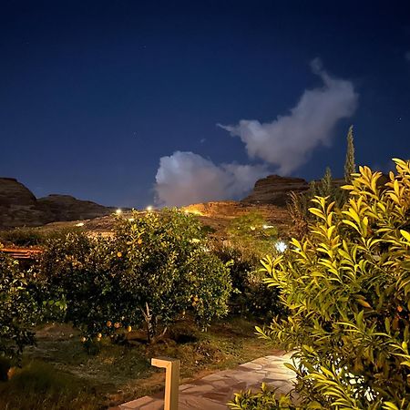 Rural Tents Naseem الخيمةالريفيةalouzaib อาลูลา ภายนอก รูปภาพ