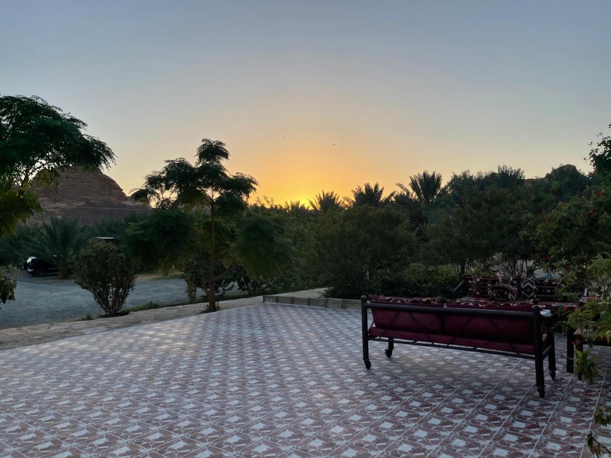 Rural Tents Naseem الخيمةالريفيةalouzaib อาลูลา ภายนอก รูปภาพ
