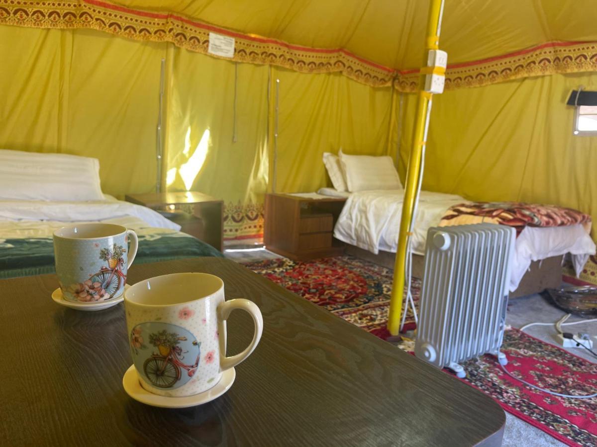 Rural Tents Naseem الخيمةالريفيةalouzaib อาลูลา ภายนอก รูปภาพ