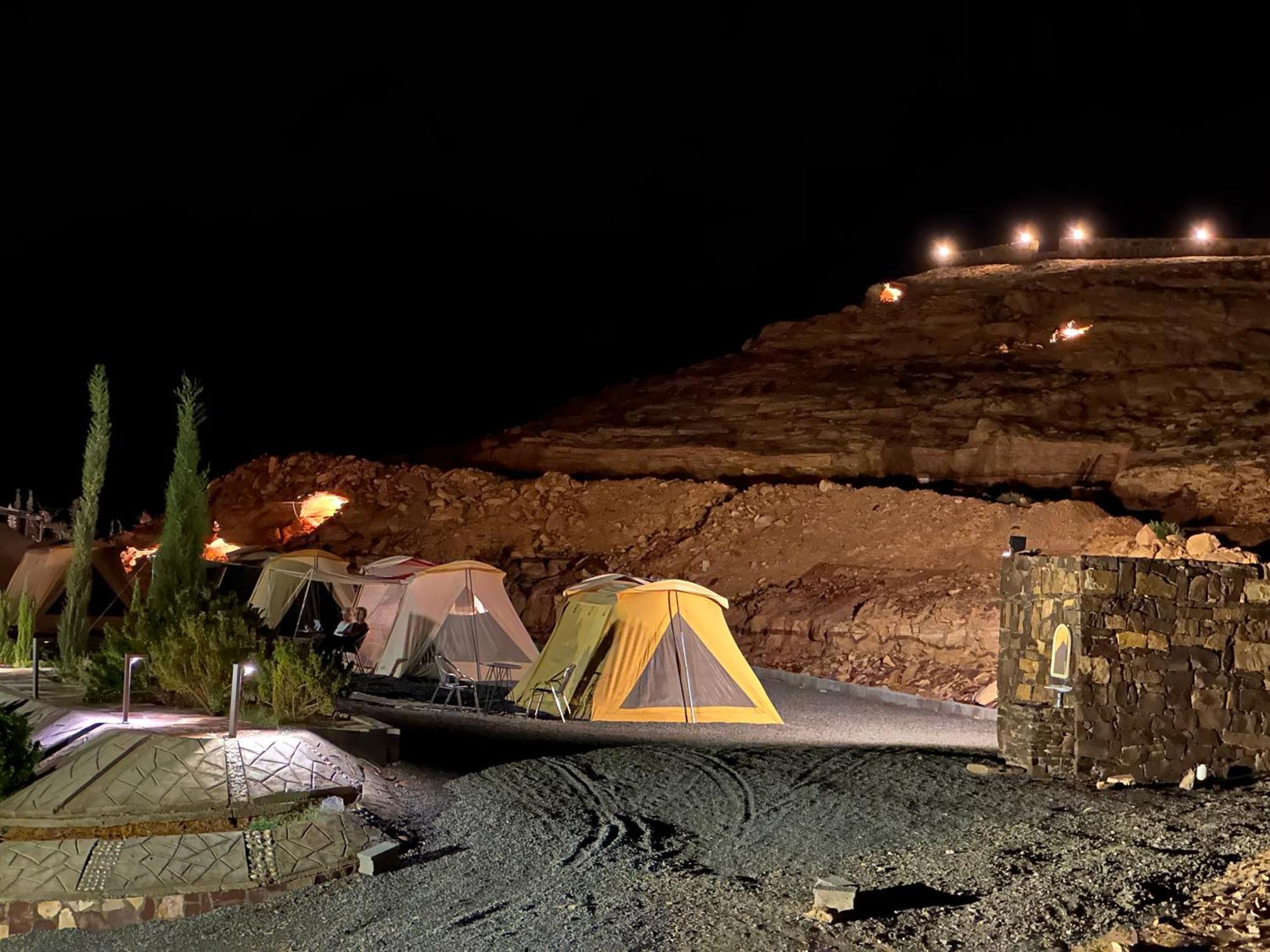Rural Tents Naseem الخيمةالريفيةalouzaib อาลูลา ภายนอก รูปภาพ