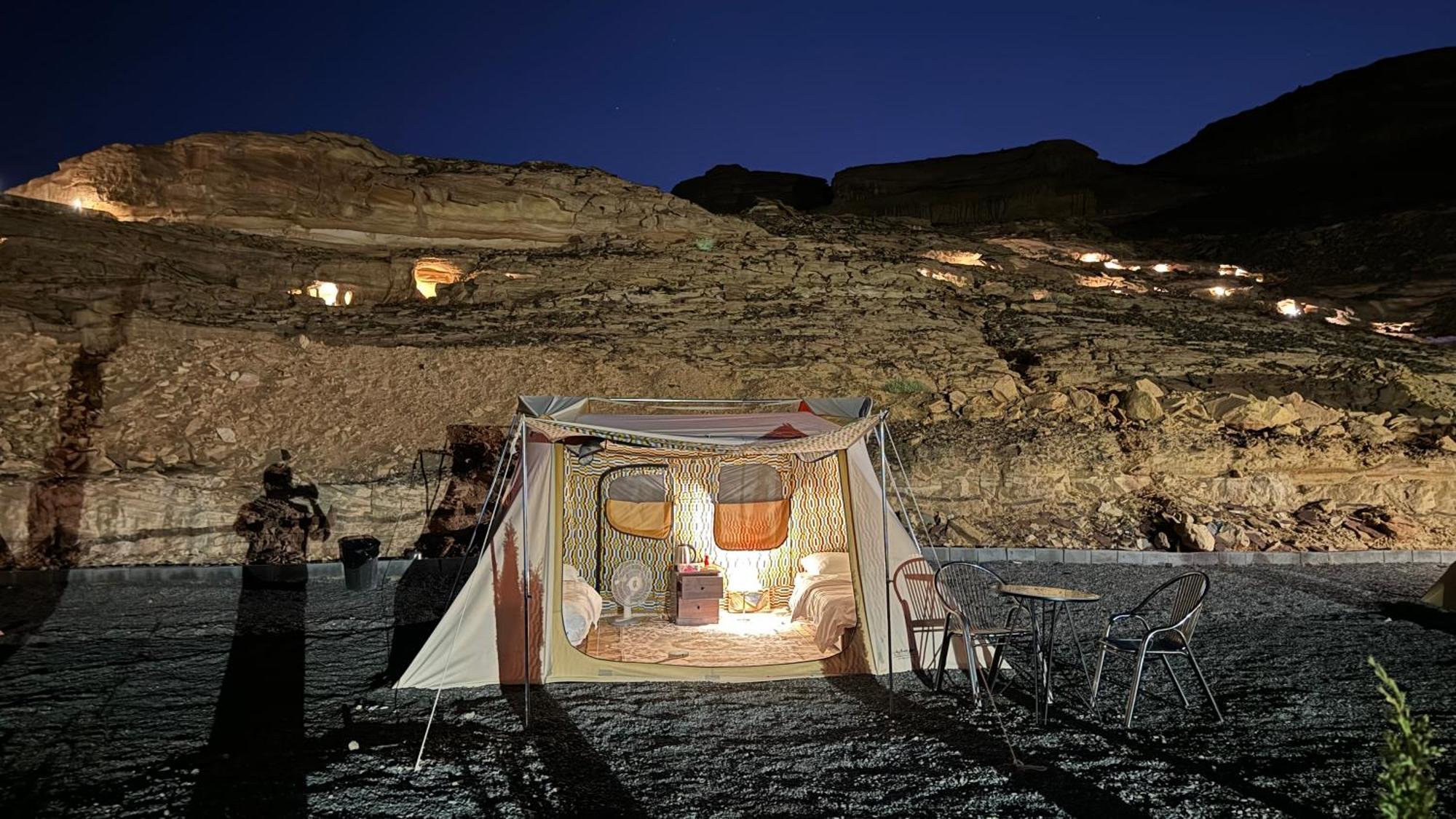 Rural Tents Naseem الخيمةالريفيةalouzaib อาลูลา ภายนอก รูปภาพ
