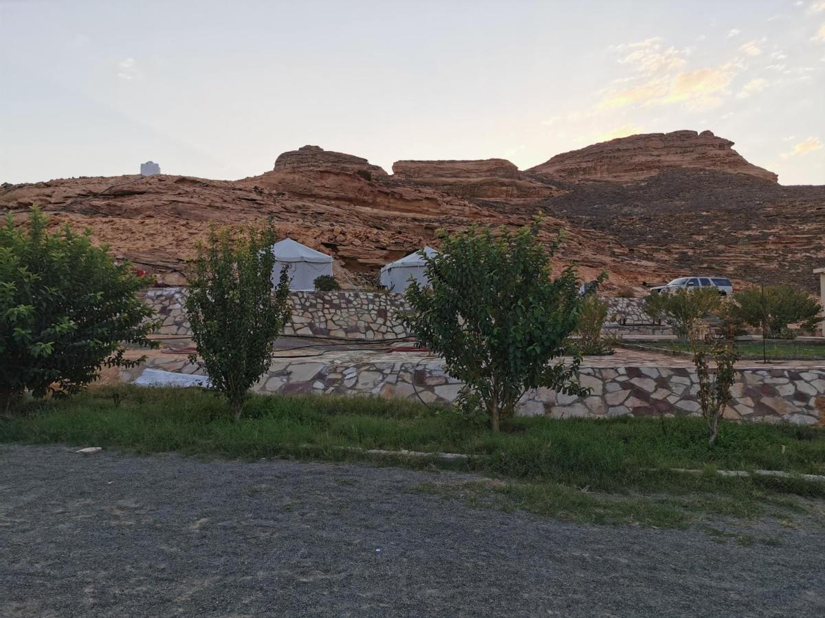 Rural Tents Naseem الخيمةالريفيةalouzaib อาลูลา ภายนอก รูปภาพ